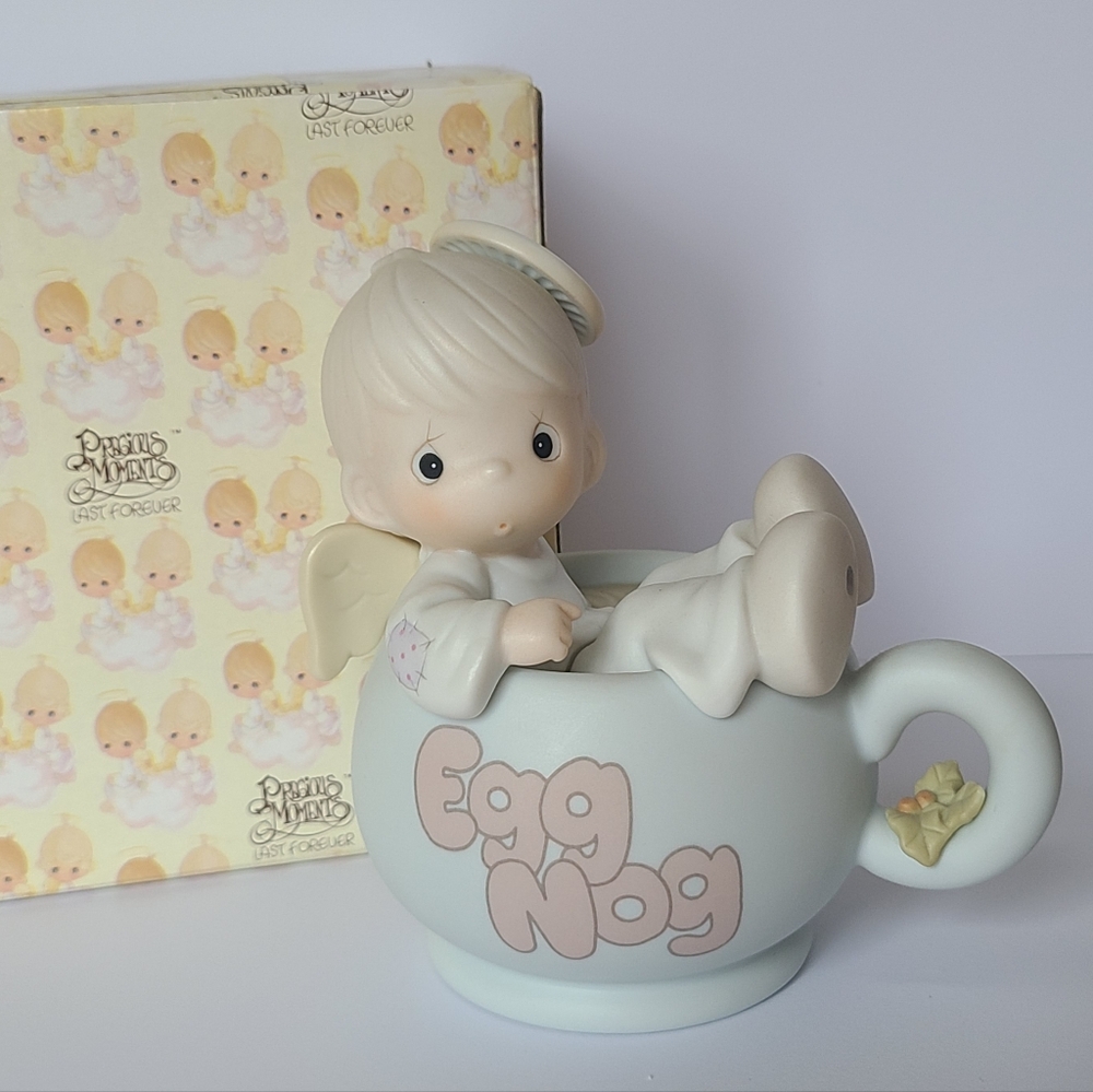 Vintage Precious Moments Holidays Christmas Porcelain Collectible Figurine